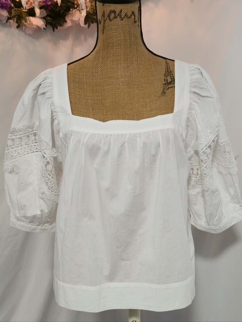 Ann Taylor White Square Neck Lace Puff Sleeve Blouse